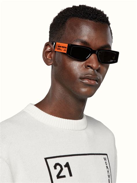 Heron Preston Sunglasses : r/Pandabuy .